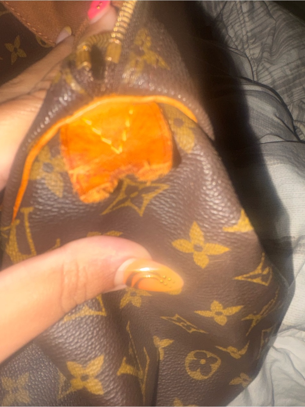 Louis Vuitton Brown Monogram Speedy 30 - Picture 4 of 11
